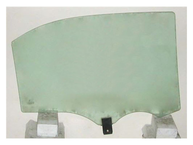 Скло дверне заднє праве Mercedes W220 S-Class 98-05 (XYG)