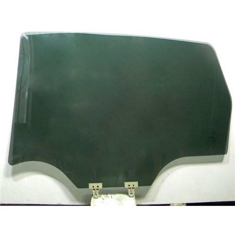 Скло дверне заднє праве Nissan Qashqai plus2 06-13 XYG