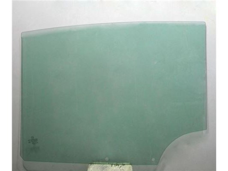 Скло дверне заднє праве Peugeot 3008 09 - XYG