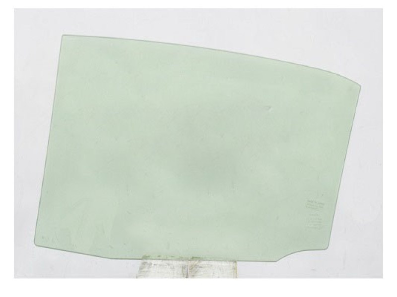 Скло дверне заднє праве Toyota Camry XV70 17- (AGC)