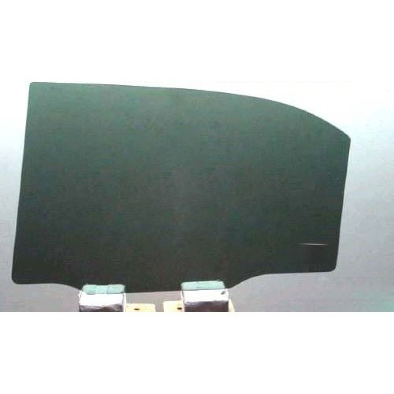 Скло дверне заднє праве Toyota Corolla E12 седан 02-07, BYD F3 06-13 (Sekurit)