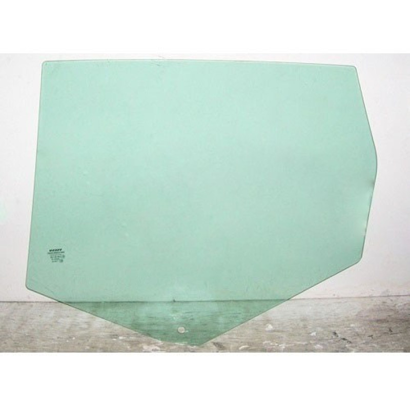 Скло дверне заднє праве Volvo XC60 08-17 (XYG)