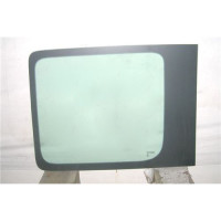 Скло кузовне заднє праве довга база VW Caddy 3 04-15 (XYG)