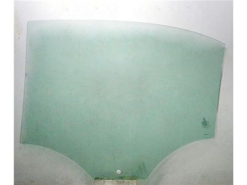 Скло дверне заднє праве VW Jetta 6 11-18 (Sekurit)