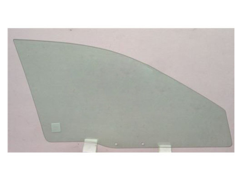 Скло дверне переднє праве Volvo S40 1, V40 1 96-03 (XYG)