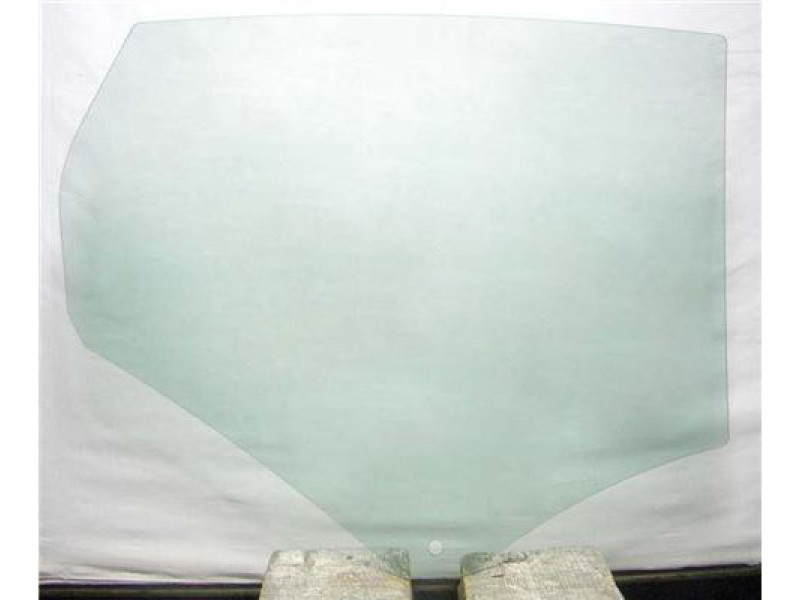 Скло дверне заднє ліве Volvo V40 12-19 (AGC)