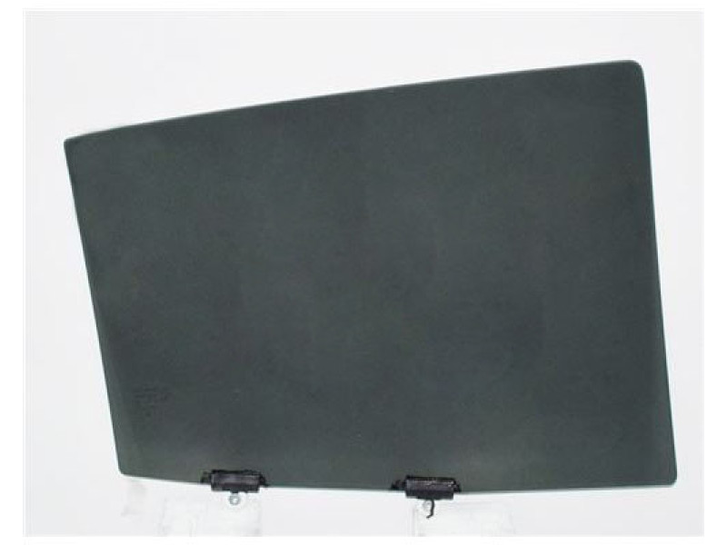 Скло дверне заднє праве Mitsubishi Eclipse Cross 17- (XYG)