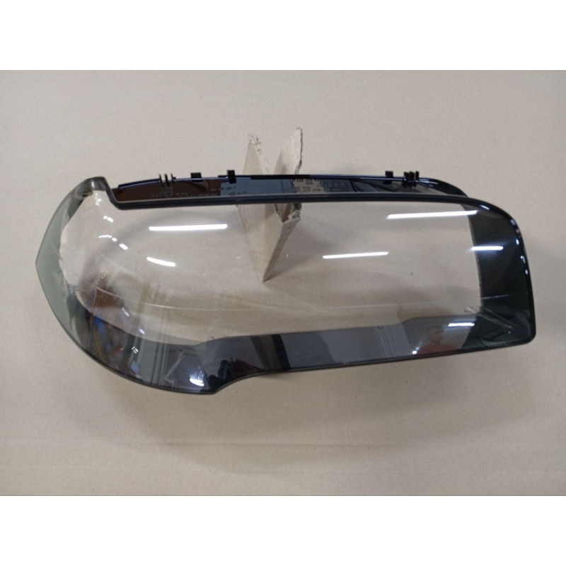Скло фари праве BMW X3 E83 2003-2010 Китай