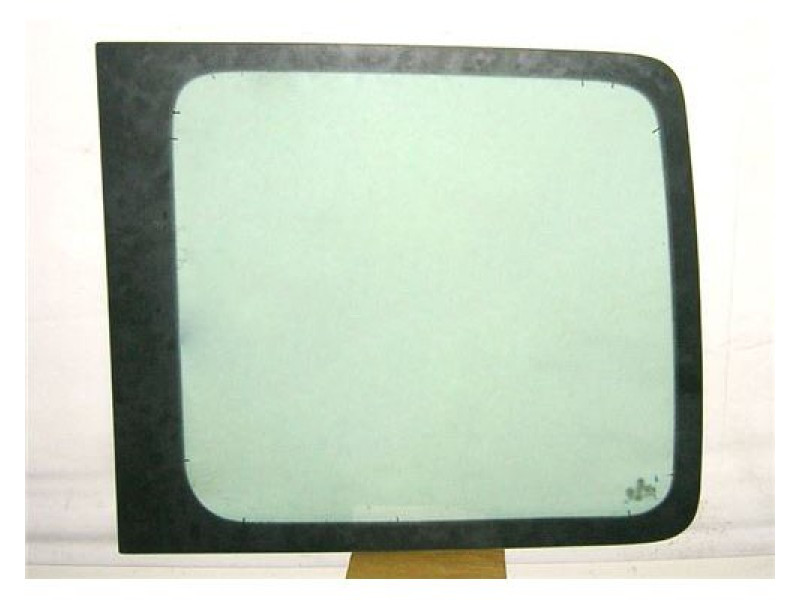 Скло кузовне заднє праве коротка база VW Caddy 3, Caddy 4 04-20 (XYG)