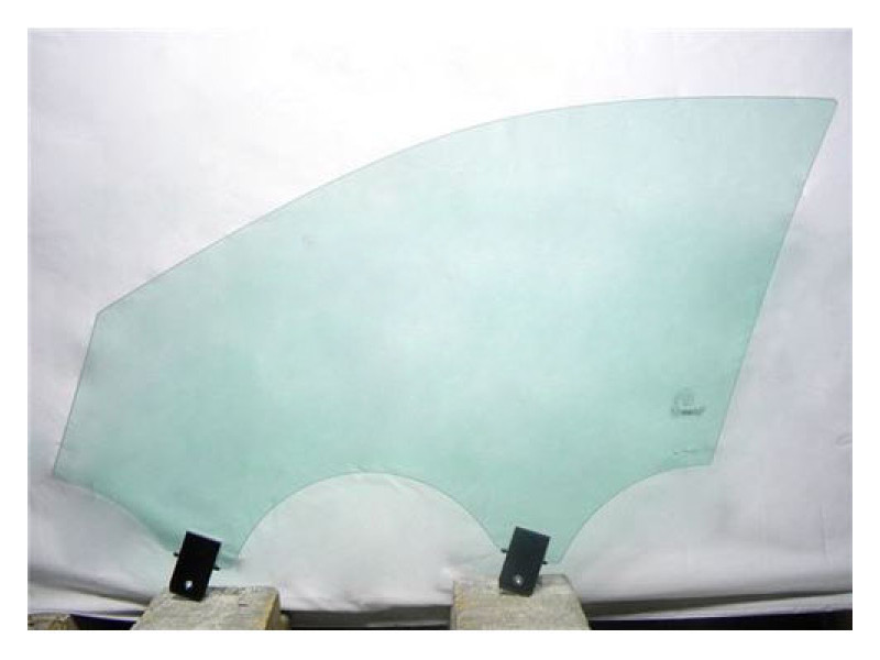 Скло передніх дверей Mercedes S-class (W222) 13 - ліве (XYG)