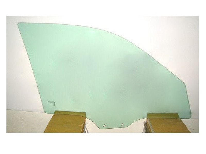 Скло передніх дверей Mazda 626 97-02 універсал праве (XYG)