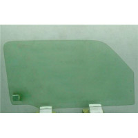 Скло переднє лівe Suzuki Jimny 98-18 (XYG) 