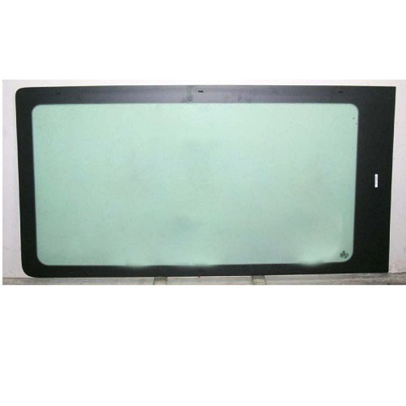 Скло праве середнє VW Transporter T5 2003-2011