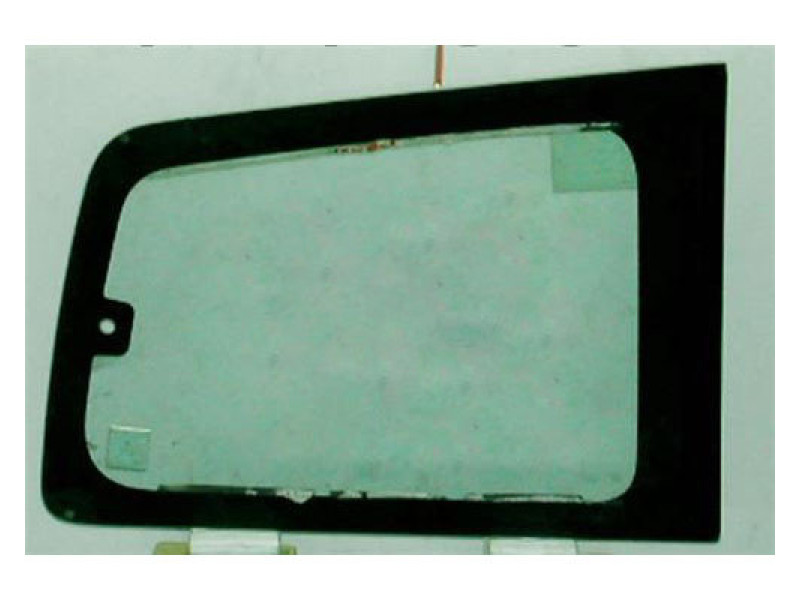 Скло праве заднє кузовне Mitsubishi Pajero 3 V60 / XV70 00-07 (XYG) 1 отвір