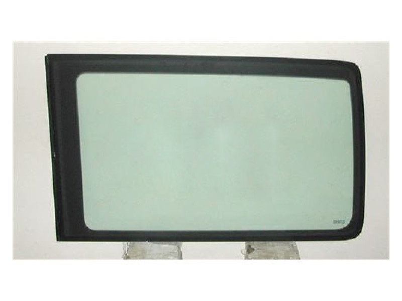 Скло праве заднє кузовне VW Transporter T5 2003-2011