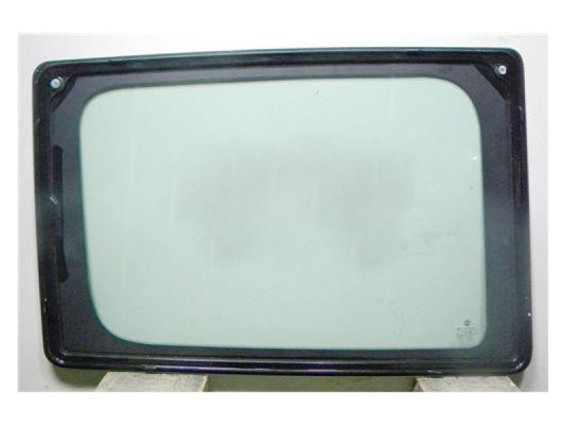 Скло бокове середнє ліве Fiat Doblo 00-14 (XYG)