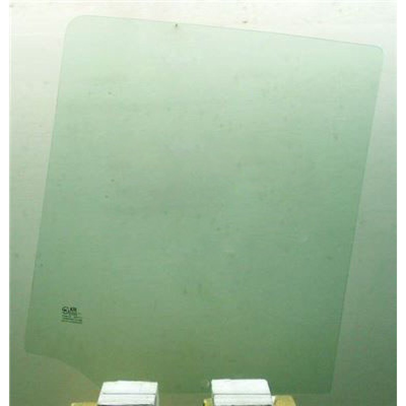 Скло дверне заднє праве Kia Sportage 94-03 (XYG)