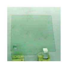 Скло задніх дверей Mazda 626 97-02 універсал ліве (XYG)