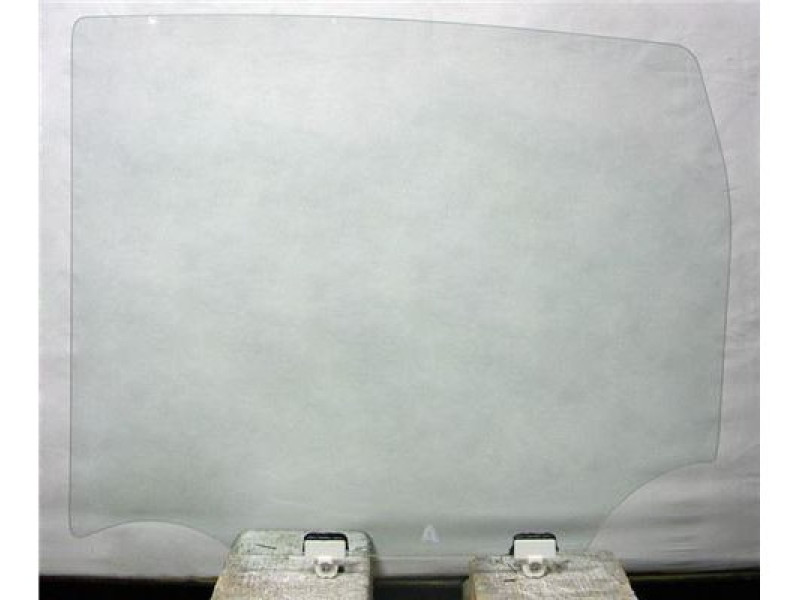 Скло задніх дверей Nissan Note E12 13-20, Versa Note 13-19 праве (XYG)