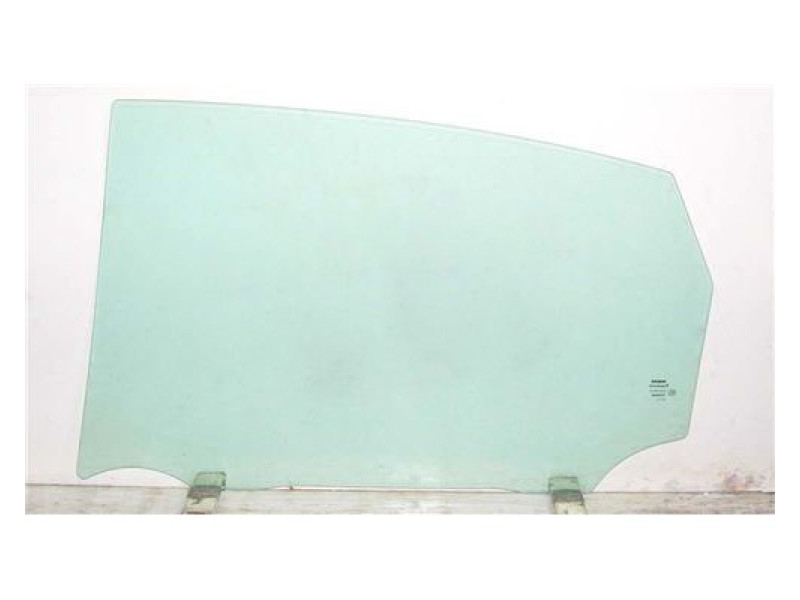 Скло задніх дверей Nissan Teana 08-14 праве (XYG)