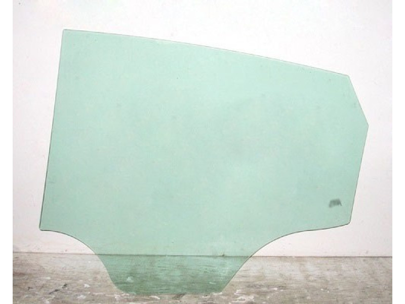 Скло задніх дверей Seat Ibiza 09 - праве (XYG)