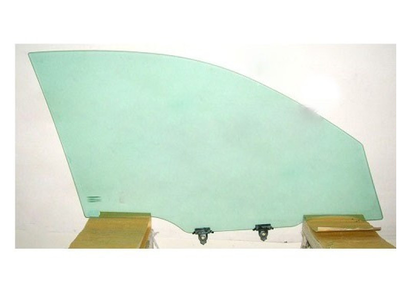 Скло дверне переднє ліве Toyota Avensis T22 97-03 (XYG)