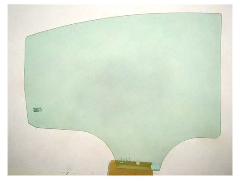 Скло дверне заднє ліве VW Passat B5 97-05 седан (Starglass)