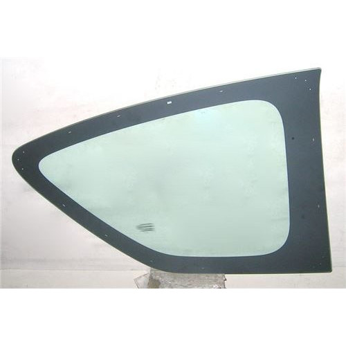 Скло заднє кузовне Citroen C1 2005-2014 ліве (SEKURIT)