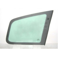 Скло заднє кузовне ліве (глухе) Ford C-Max 03-09 (XYG)