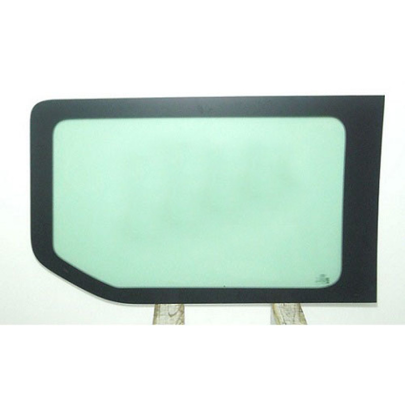 Скло заднє кузовне праве Ford Transit 14- довга база (XYG)