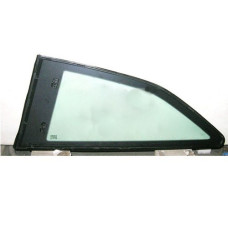 Скло заднє кузовне праве Seat Ibiza 09- (3 дв. хетчбек) (XYG)