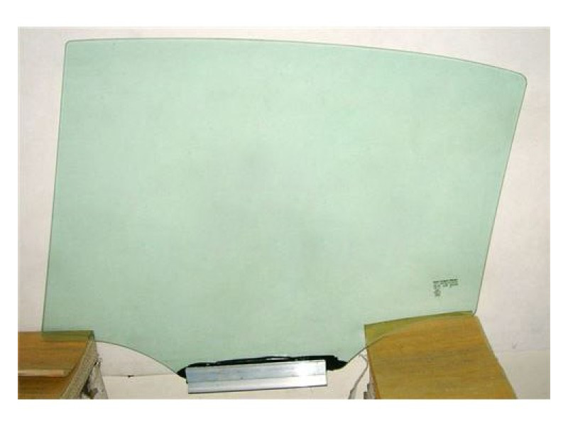 Заднє ліве скло дверей Opel Astra G 1998-2009 XYG