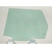 Скло задньої двері Opel Vectra B універсал 95-02 праве (XYG)