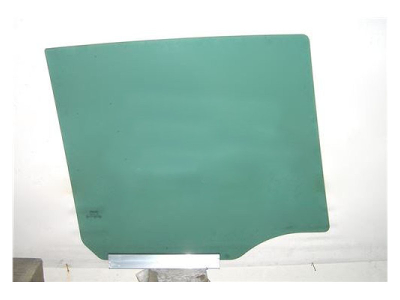 Скло задньої двері ліве Opel Zafira A 99-05 (XYG)