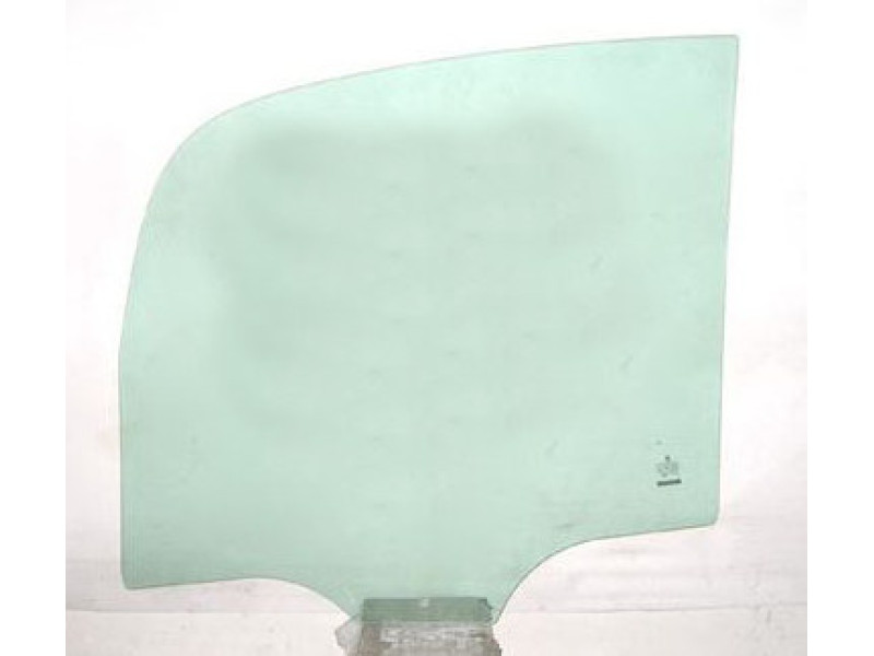 Скло дверне заднє праве Skoda Roomster 07-15 (XYG)