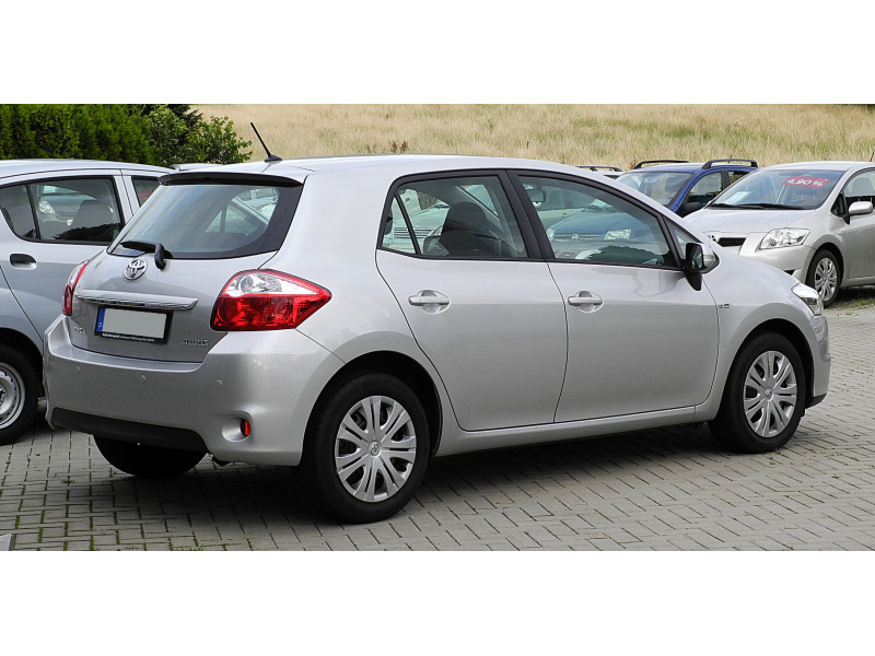 Світловідбивач задній лівий/правий Toyota Auris, Corolla E14/E15 2006-2012 FPS 8191002100, 8191012100