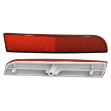 Свтловідбивач правий в задній бампер Mitsubishi Lancer X, ASX, Outlander Sport (Tempest) 8355A040