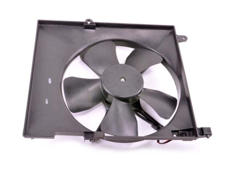 Вентилятор в зборі Chevrolet Aveo T200 04-08 SDN / HB (Тайвань) 96536666