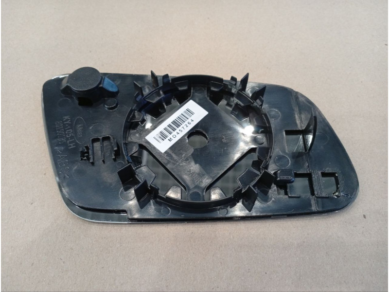 Вкладиш дзеркала лівий Audi A6 1997-2005 Alkar 4B0857535