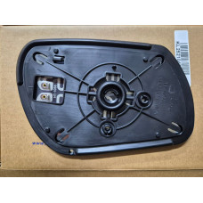 Вкладиш дзеркала лівий Mazda 3 BK 2003-2009 TP BP4L691G7