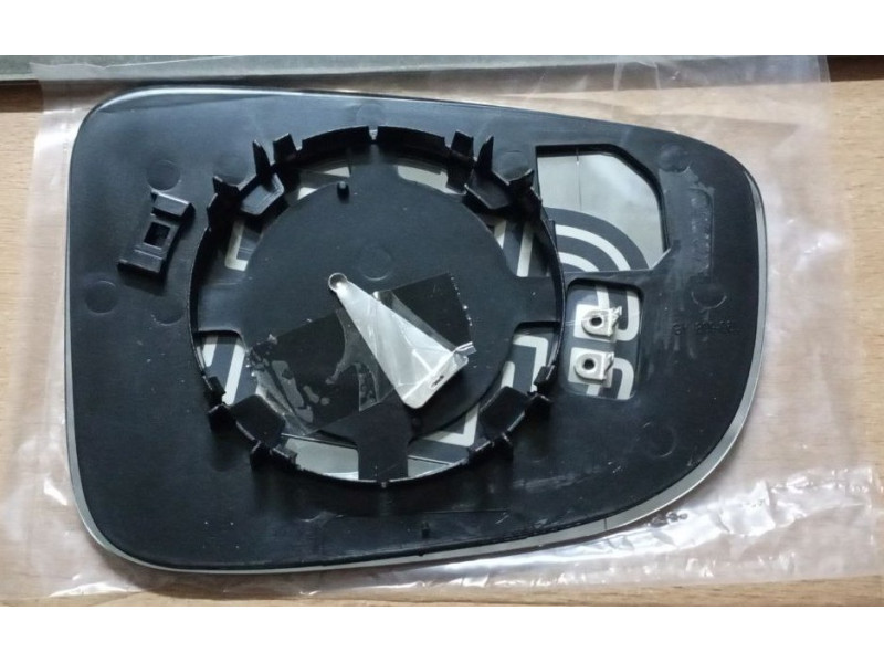 Вкладиш дзеркала лівий з обігрівом Mazda 6 GJ, Mazda 3 BM 2012-2023 Тайвань