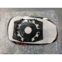 Вкладиш дзеркала лівий Mitsubishi Carisma 1995-2004 Китай