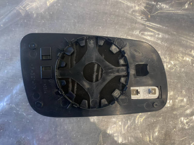 Вкладиш дзеркала лівий Skoda Superb 2002-2006 FPS FP 6405 M51