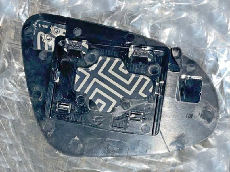 Вкладиш дзеркала лівий обігрів Toyota Camry XV50/XV55 2011-2017 Китай