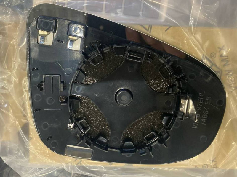 Вкладиш дзеркала лівий VW Golf 6 2009-2012, Touran 2010-2015 Polcar 5K0857521