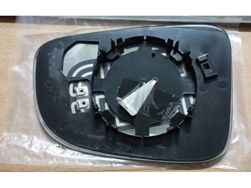 Вкладиш дзеркала правий з обігрівом Mazda 6 GJ, 3 BM 2012-2023 Тайвань