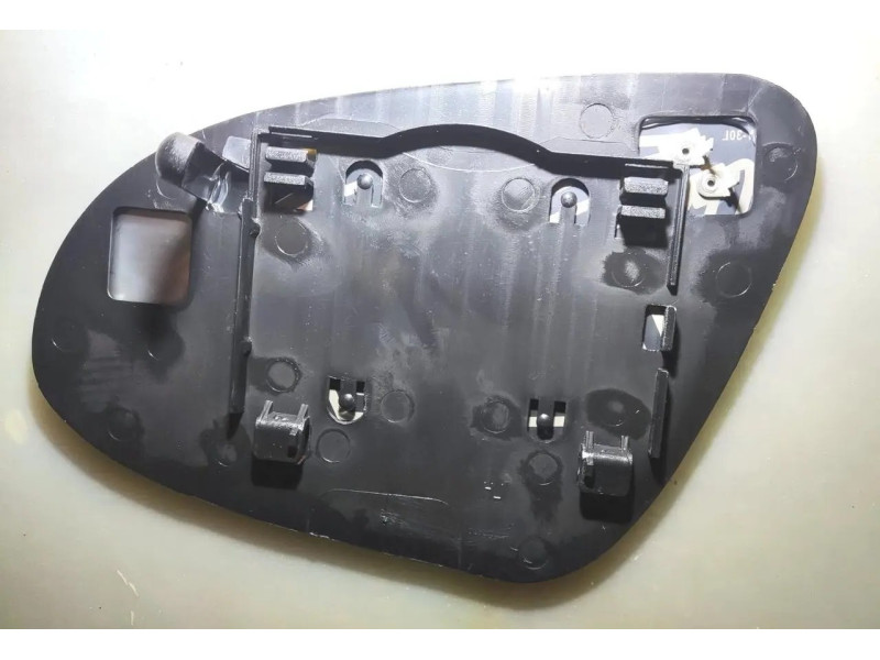 Вкладиш дзеркала правий з поворотником Toyota Camry XV50/XV55 2011-2017 Polcar