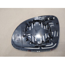 Вкладиш дзеркала правий VW Tiguan 07-16, Sharan, Skoda Yeti, Seat Alhambra (Китай) 5N0857522