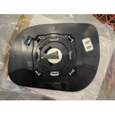 Вкладиш дзеркала з обігрівом правий Toyota RAV4 2006-2012 FPS 8793142A00