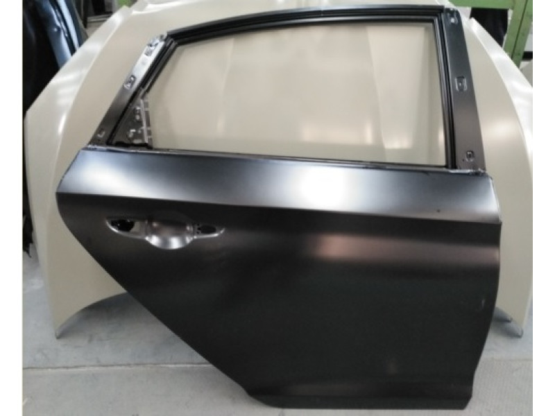 Двері задні праві Hyundai Sonata LF 2014-2017 FPS 77004C1000